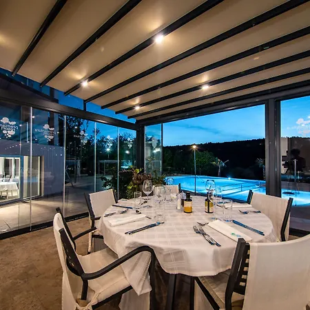 Premantura Resort - Hotel & Restaurant-2